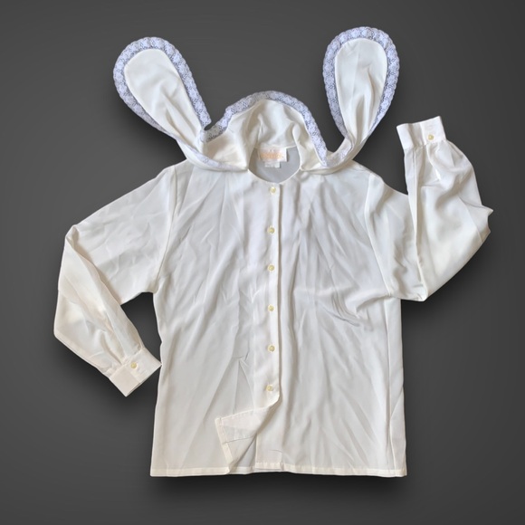 v i n t a g e :: Victorian Lace High Draped Neck Tie Blouse - Picture 5 of 11